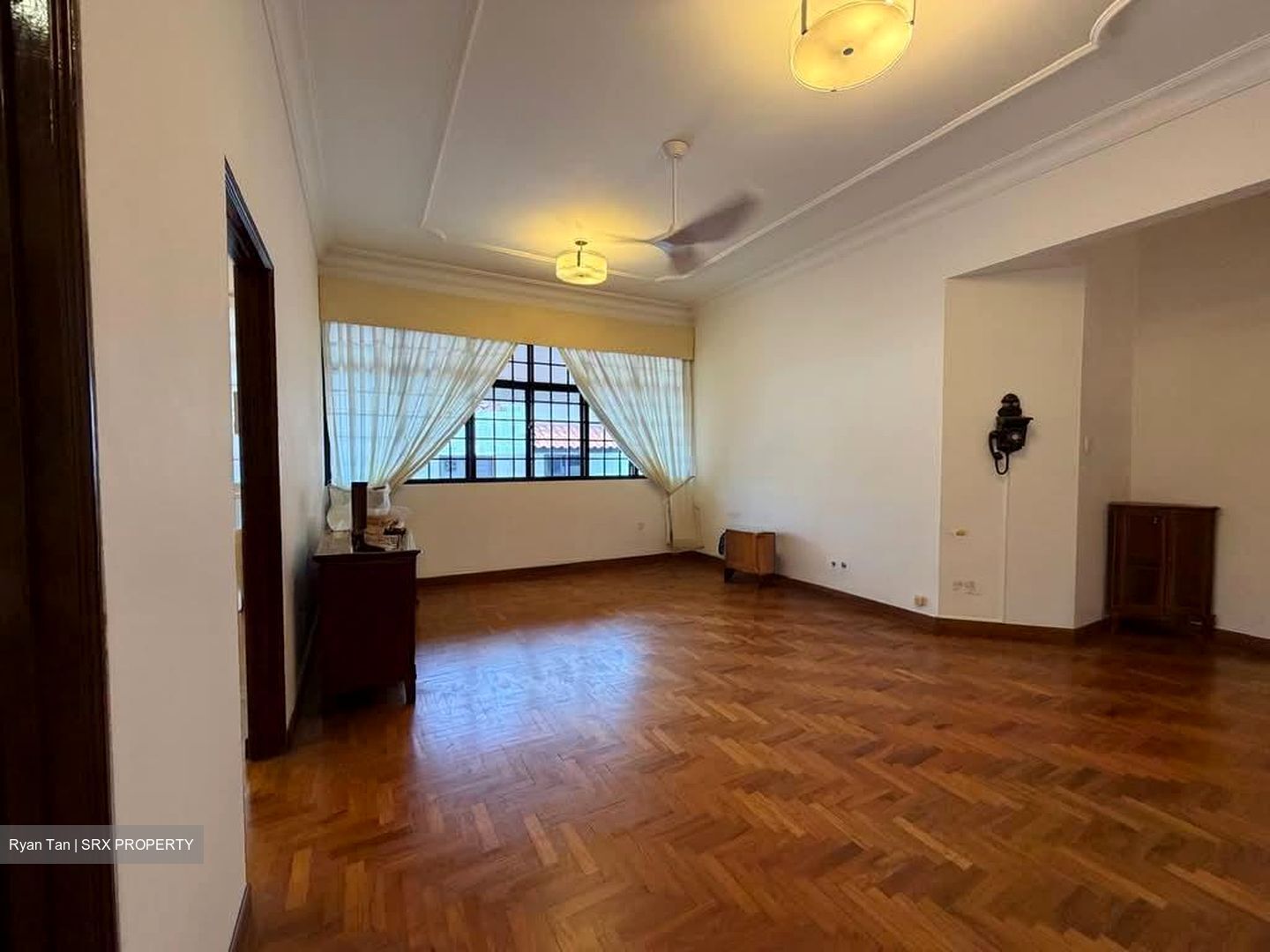 Sommerville Road (D13), Detached #563933801
